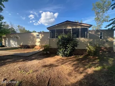 132 E Church Street Ext, Rockingham, NC 28379