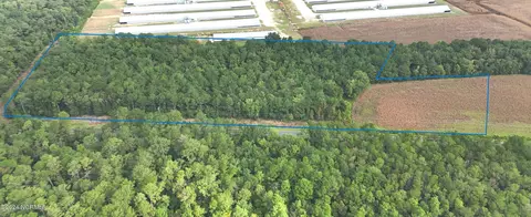 1715 Off Ns S, Chinquapin, NC 28521