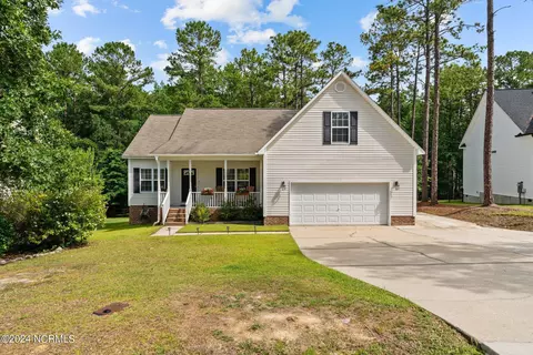 240 Captain Hbr, Sanford, NC 27332