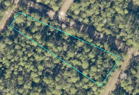 14 W 39 W Ridge Rd, Boiling Spring Lakes, NC 28461