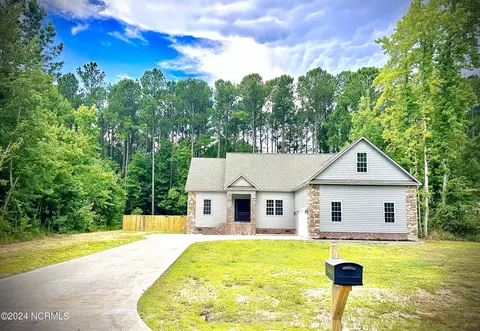 268 Shingle Brook Rd, New Bern, NC 28560