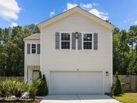 115 Old Dock Landing Rd, Sneads Ferry, NC 28460