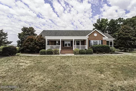 5978 S Nc 58, Nashville, NC 27856