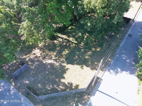 707 Moore St S, Wilson, NC 27893