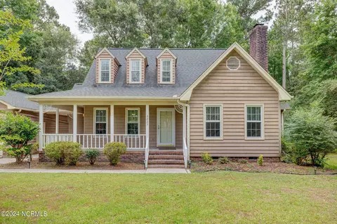 9823 Black Bear Holw SE, Winnabow, NC 28479