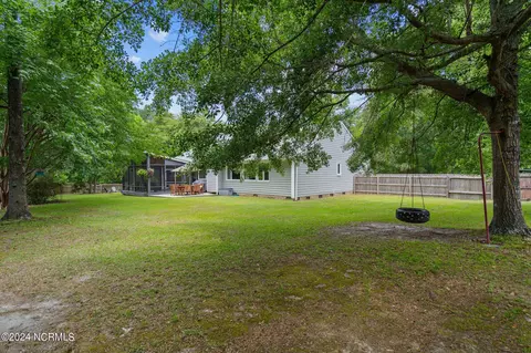401 Creekview Dr E, Hampstead, NC 28443 photo 56