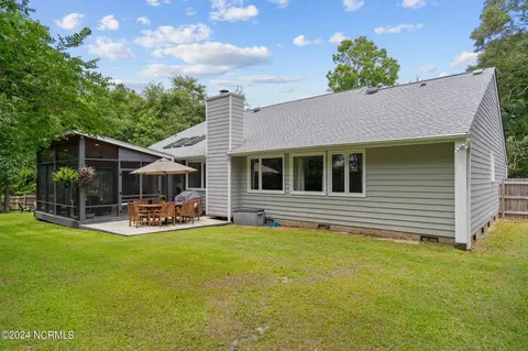401 Creekview Dr E, Hampstead, NC 28443 photo 43