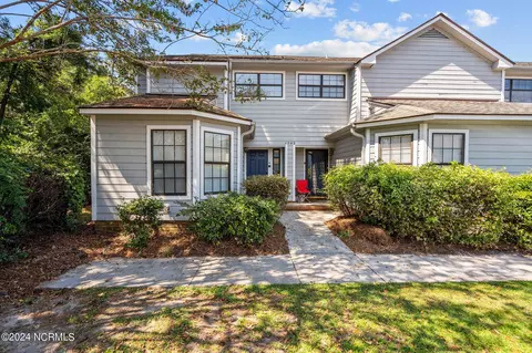 1743 S 41st St #A, Wilmington, NC 28403