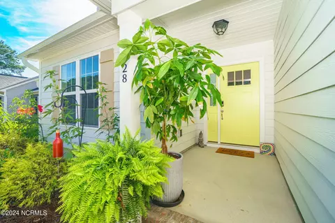 128 Grantham Pl, New Bern, NC 28560 photo 4