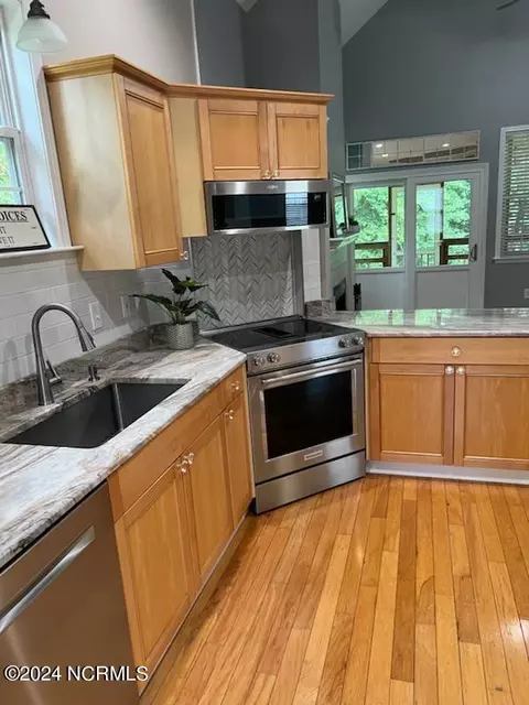 181 Royal Tern Dr, Hampstead, NC 28443 photo 13