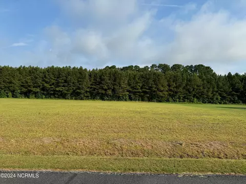329 Godley Rd, Grimesland, NC 27837
