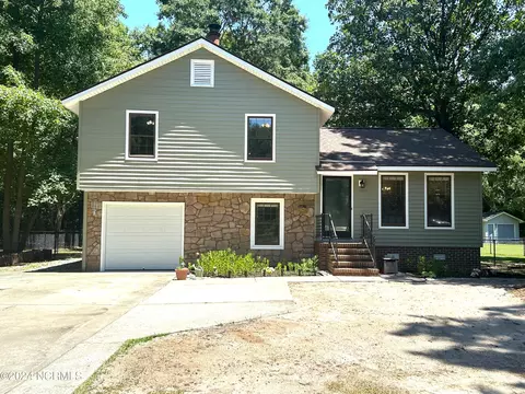 206 Duffy Dr, Goldsboro, NC 27534