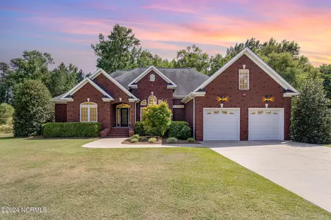 118 Cliffwell Dr, Goldsboro, NC 27530