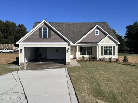 48 Tanseyleaf Dr, Smithfield, NC 27577