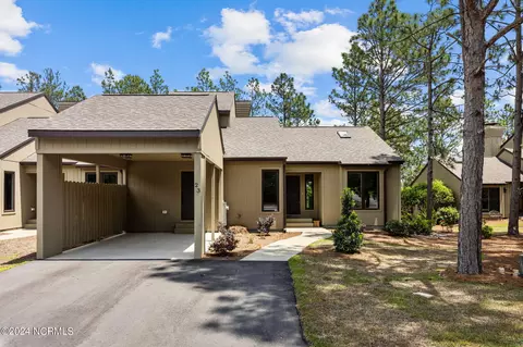 23 Lake Pinehurst Villas Rd, Pinehurst, NC 28374
