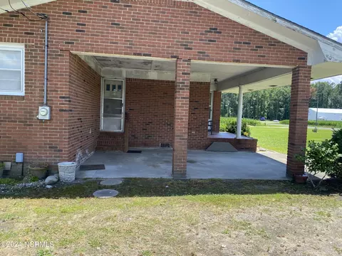 2323 Burbage Rd, Bath, NC 27808 photo 5