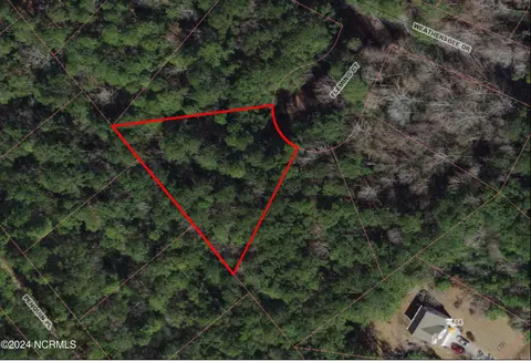 325 Fleming Ct, Hampstead, NC 28443