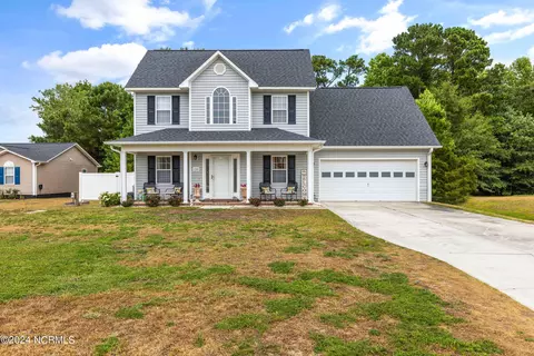 130 Linden Rd, Richlands, NC 28574
