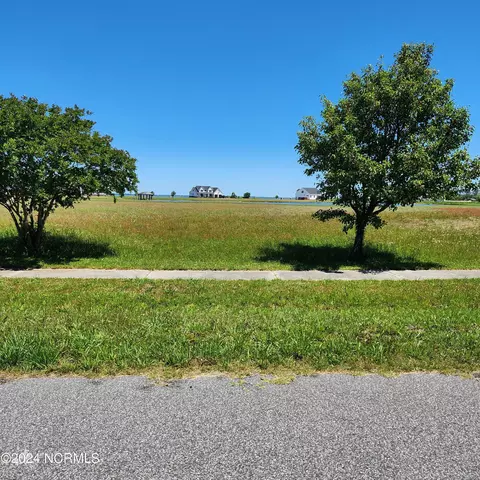112 Colington Cir, Aydlett, NC 27916