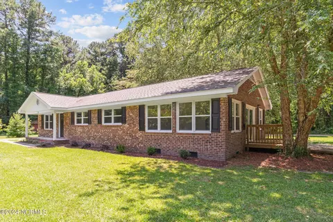 Exterior - 100 Clark Rd, Bath, NC 27808 photo 2 of 4