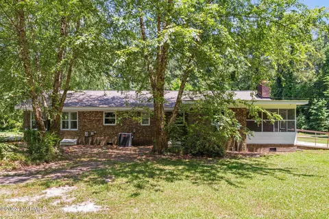 Exterior - 100 Clark Rd, Bath, NC 27808 photo 4 of 4