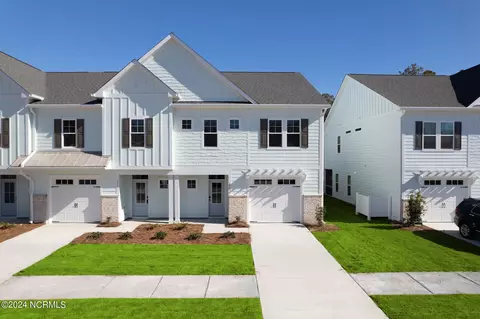147 Freedom Park Rd, Beaufort, NC 28516