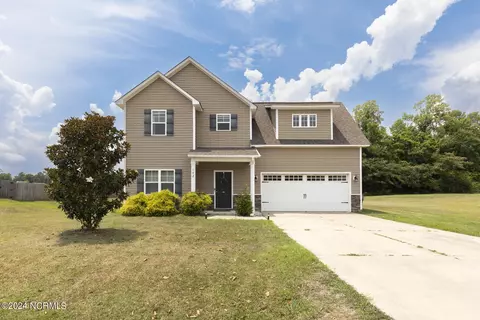 102 Stony Brook Way, Jacksonville, NC 28546