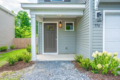770 W Illinois Ave, Southern Pines, NC 28387