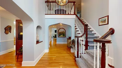 Entry Way - 804 Potomac Dr, Chocowinity, NC 27817 photo 2 of 3