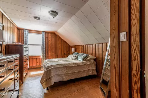 Bedroom - 403 E High St, Murfreesboro, NC 27855 photo 3 of 3