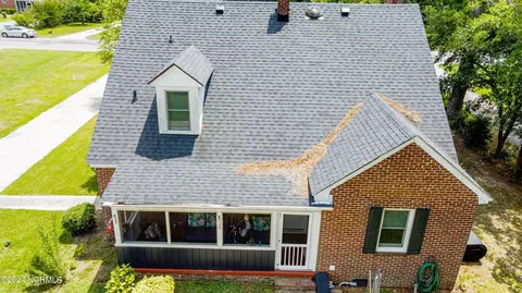 Exterior - 403 E High St, Murfreesboro, NC 27855 photo 13 of 14