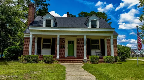 Exterior - 403 E High St, Murfreesboro, NC 27855 photo 14 of 14