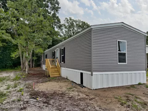 2192 Fay Cir SW, Supply, NC 28462