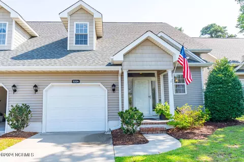 532 Village Green Dr #A, Morehead City, NC 28557