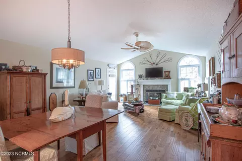 1302 Mount Washington Cir, Pinehurst, NC 28374 photo 5