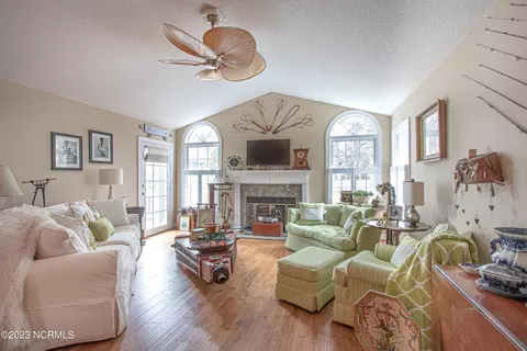 1302 Mount Washington Cir, Pinehurst, NC 28374 photo 4