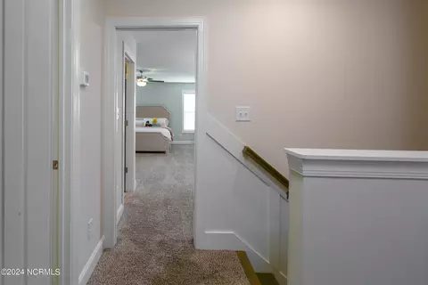 Entry Way - 45 E Bermuda Cir, Clinton, NC 28328 photo 8 of 9