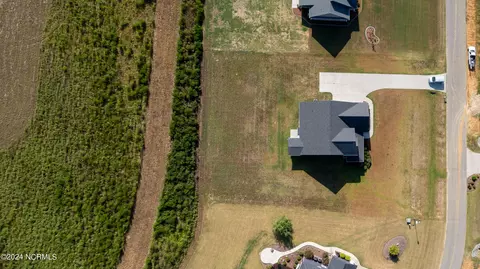 View/Area - 45 E Bermuda Cir, Clinton, NC 28328 photo 3 of 4