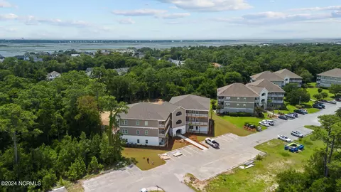 400 Lighthouse Ln #A1, Cedar Point, NC 28584 photo 25