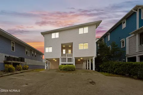 721 S Lumina Ave UNIT 2, Wrightsville Beach, NC 28480