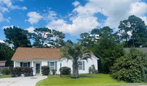 4389 Owendon Dr, Shallotte, NC 28470