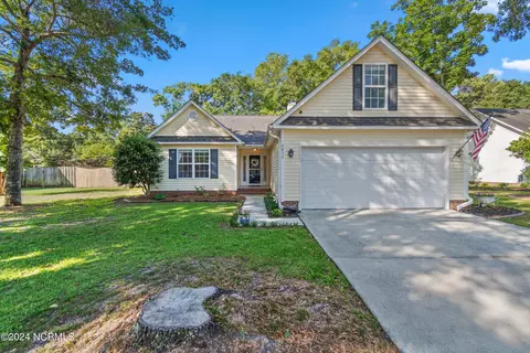 6436 Sentry Oaks Dr, Wilmington, NC 28409