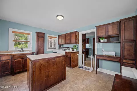272 Fourth St, Ayden, NC 28513 photo 36