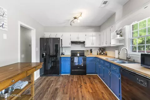 113 Crown Point Rd, Hubert, NC 28539 photo 9