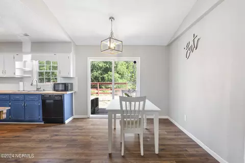 113 Crown Point Rd, Hubert, NC 28539 photo 7