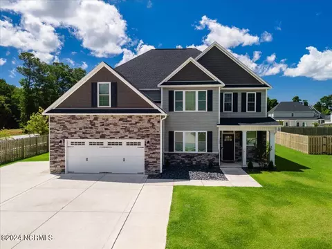 120 Tundra Trl, Swansboro, NC 28584