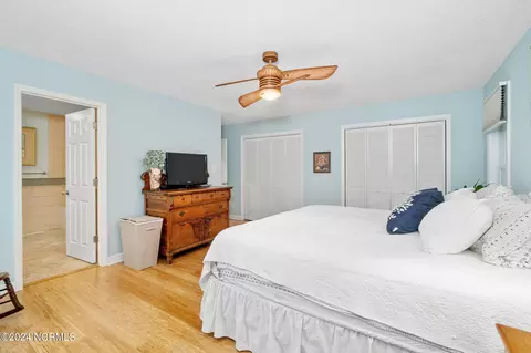 263 Oakleaf Dr, Pine Knoll Shores, NC 28512 photo 23