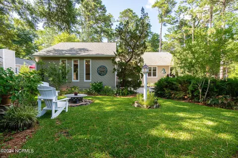 263 Oakleaf Dr, Pine Knoll Shores, NC 28512 photo 2