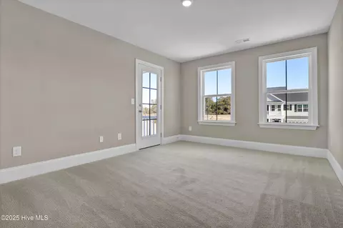 102 Planters Walk, Hampstead, NC 28443 photo 35
