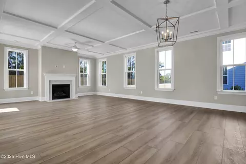 102 Planters Walk, Hampstead, NC 28443 photo 9